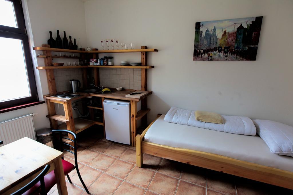 Hostel Singer Pub Ceske Budejovice Oda fotoğraf
